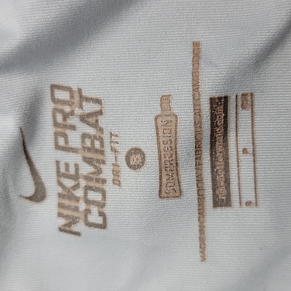Women Nike Shorts - Picture 3 of 7